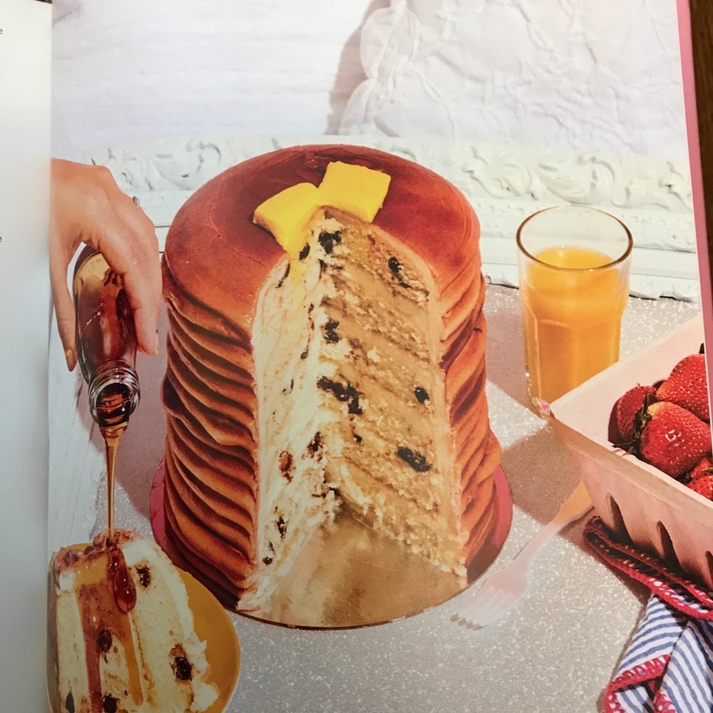 The Power of Sprinkles A CAKE BOOK - Picture 12 of 15